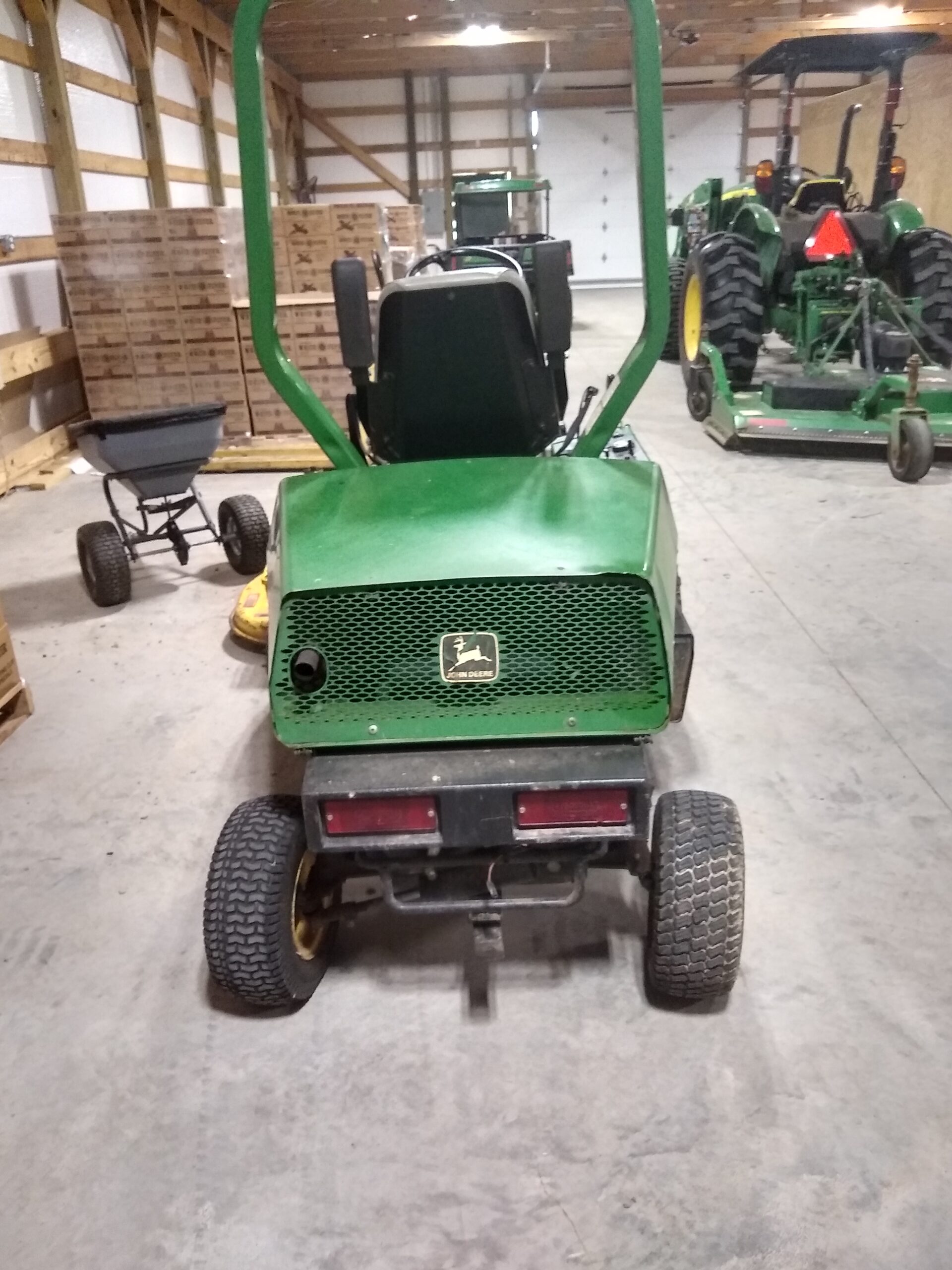 F911 John Deere Mower2 F911 John Deere Mower2
